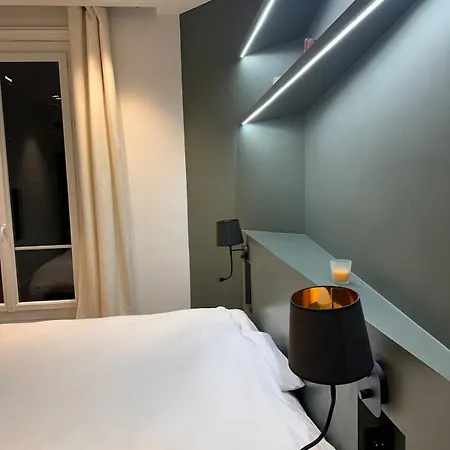 Parisien パリ